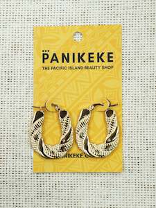 Panikeke Jewellery: KOLOHI 18K GOLD HOOPS