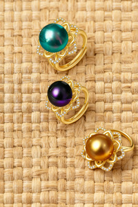 Panikeke Accessories: KALOA PEARL GOLD PLATED RING