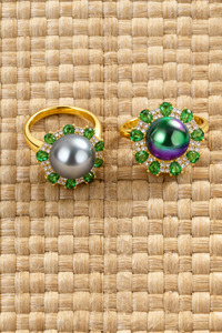 Panikeke Accessories: AALOA PEARL GOLD PLATED RING