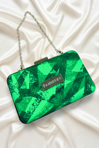 PANIKEKE MANTHA CLUTCH BAG