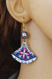 NIKO MAGAIA PEARL HOOPS