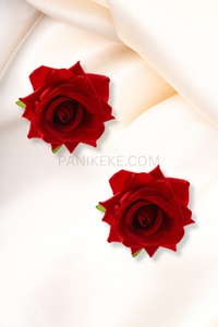 New Panikeke Arrivals 1: ROSE SEI STATEMENT STUDS
