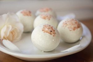 Products: Oregano & Sage Bath Bomb