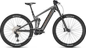 Full Suspension Bikes: 2022 Focus THRON2 6.8 BOSCH 625Wh