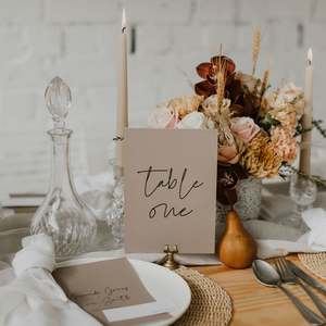 SIMPLICITY TABLE NUMBER MOCHA