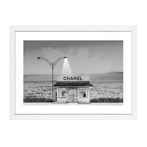 CHANEL SHOP B/W PRINT