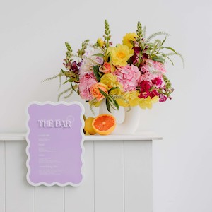 Baby Shower: 'LOVE STRUCK' BAR SIGN