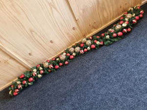 Mr Mrs: 2.7m Christmas GARLAND- fully decorated in Red & Gold #GARLAND2.7