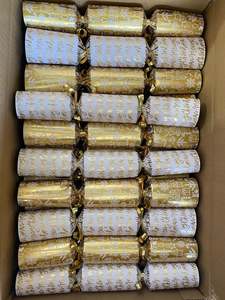 12" Christmas CRACKERS 2025 - 50 per box Merry Christmas WHITE & GOLD #521165 Design A