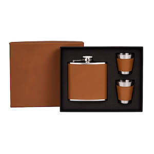 Home And Bar: 6oz Hip flask with 2 Shot Glasses