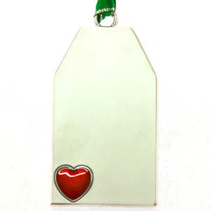 Home And Bar: Red Heart Keepsake