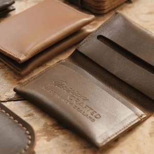 Leather Wallets: Leather Folded Card Wallet - Brown
