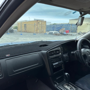 Nissan Car Parts: Dash Mat Nissan Stagea C34 Station Wagon