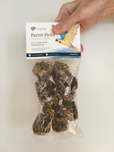 Frontpage: Parrot Picks Treats - Tropical Treats