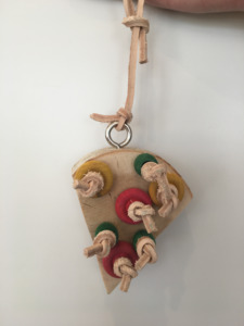 Large Bird Toys: Parrot Pizza