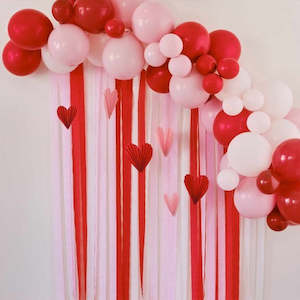 Be Mine Red & Pink Balloon Arch Party Backdrop with Streamers & Paper Heart Deco&hellip;