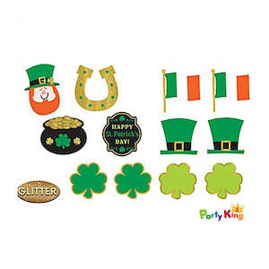 St Patrick S Day: Happy St Patrick’s Day Assorted Glittered Cutouts
