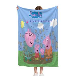Home Essentials: Peppa Pig Soft Flannel Blanket - Perfect for Snuggling