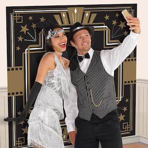 Glitz & Glam Scene Setter