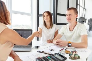 Products: Share Income Taxing Consultation (45 mins)