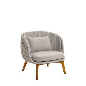 Sofas & lounge chairs: Maya Outdoor Armchair