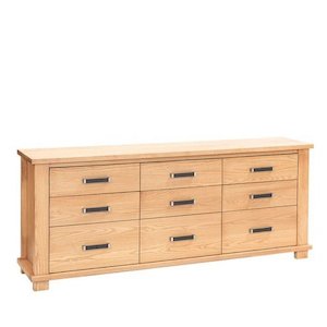 Collection Sorenmobler: Huntsman 9 Drawer Lowboy