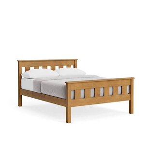 Northville Slatframe with Slatted headboard - High Foot