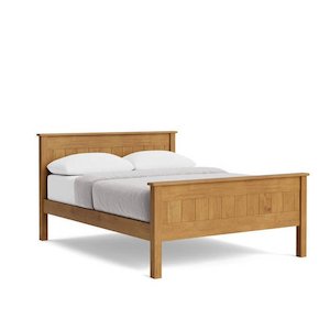 The Northville Collection: Northville Slatframe with Panelled headboard - High Foot
