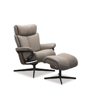 Stressless Magic Leather Recliner - Cross Base (Paloma)
