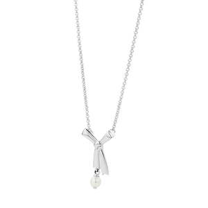 Necklaces: Pearl Bow Necklace Silver