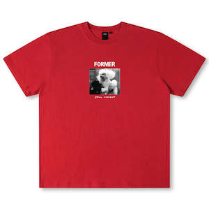 FORMER WAR POODLE TEE - RED