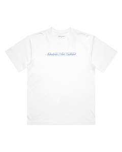 DAYLIGHT AOTEAROA TEE - WHITE/CLOUD/SKY