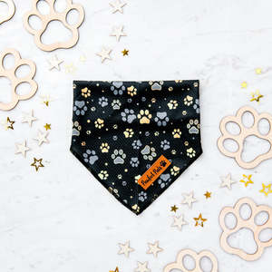 I Love You BEARy Much - Paw Prints Cooling Bandana