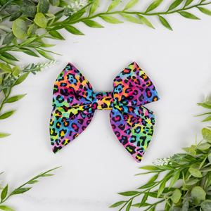 Wild Rainbow - Sailor Bow Tie