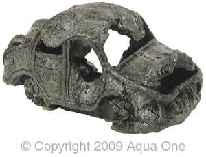 Tank Decor: Aqua One Decoration (Ruined Car)