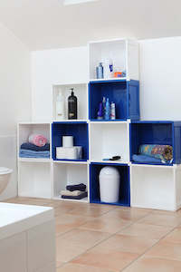 Taurus: Taurus Wall Storage Unit White (362 x 396 x 500mm)