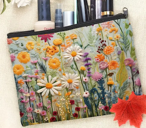 Bathroom: Travel Canvas Cosmetic Bag
