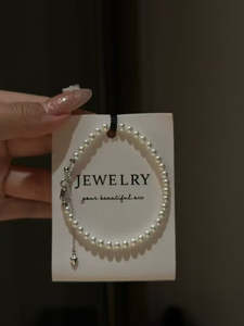 Pearl Pendant: Freshwater Classic pearl bracelet