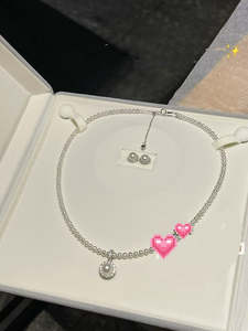 Pearl Necklace: Freshwater Sunflower Pearl Necklace and Earings Set