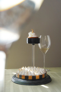 Tarte Citron Meringue PEBBLES BAKERY