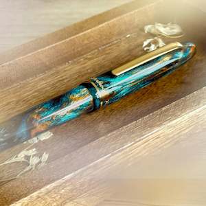 Special And Limited Editions: Bungubox x Esterbrook Kingfisher Edition Estie Fountain Pen