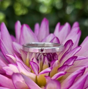 Products: You Little Star Ring, silver with ruby. Size L 1/2 - Penelope Barnhill Jewellery