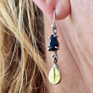 Products: Forest Nymph earrings. black sapphire pear, silver and 24ct - Penelope Barnhill Jewellery