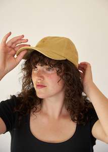 Poppy Cap (Biscotti)