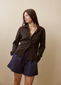 Ursula Shirt (Molasses)