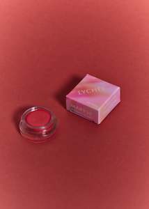 Beauty: Maryse Lip Shine (Lychee)