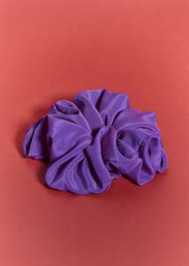 Scrunchies: Silk Scrunchie (Iris)
