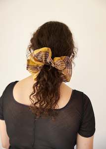 Silk Cotton Scrunchie (Honey Tartan)