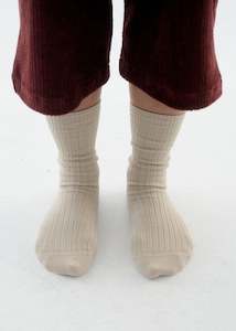 Baserange Rib Overankle Socks (Su Tan)