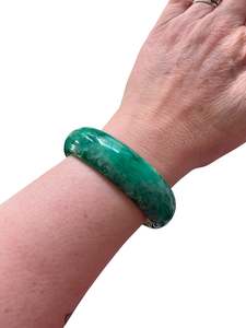 GREEN MARBELD BANGLE